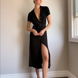 Aritzia: Wilfred Shirt Dress